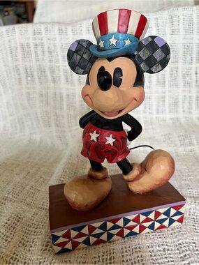 Jim Shore Disney "Star Spangled Statesman" Mickey figurine